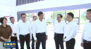 陈刚在桂林开展漓江生态环境提档升级总体战调研并主持召开调研座谈会强调 坚持尊重自然从实际出发按规律办事 全力推进漓江生态环境提档升级总体战